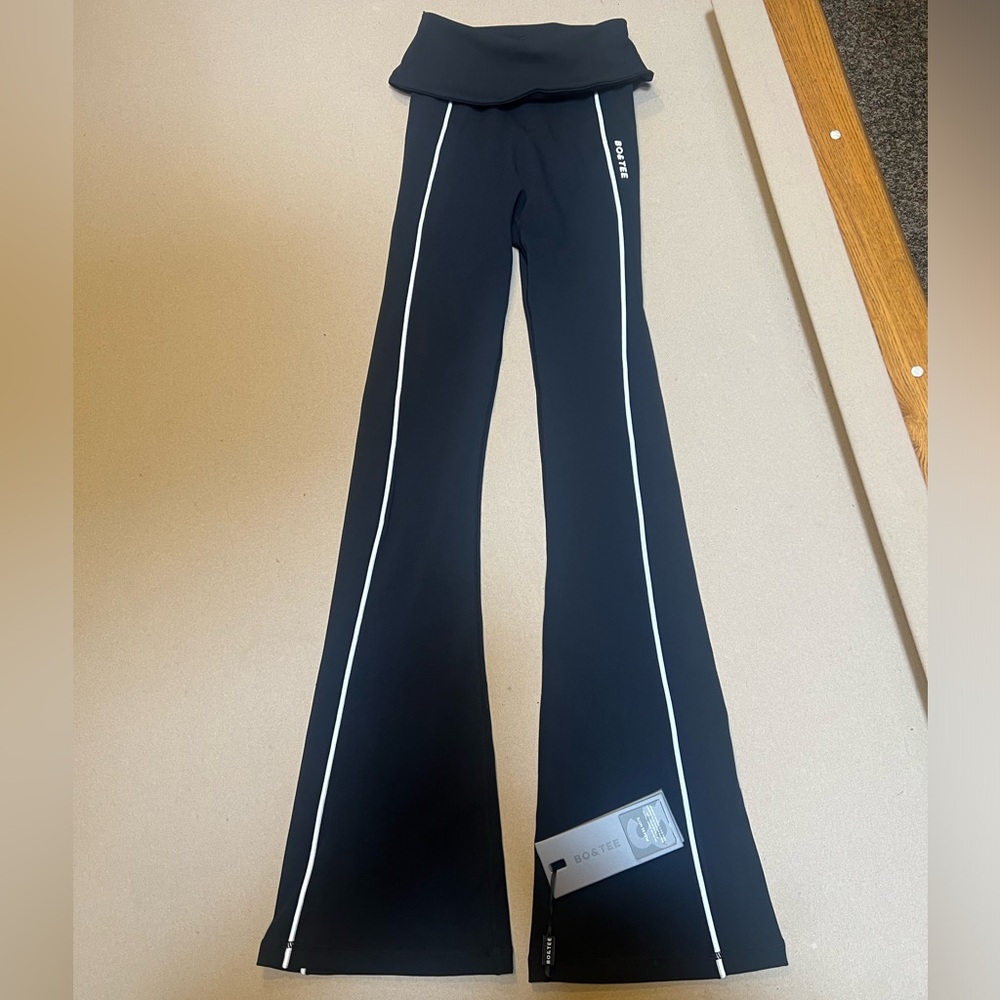 NWT Bo & Tee Black Fold Over Leggings Size XXS